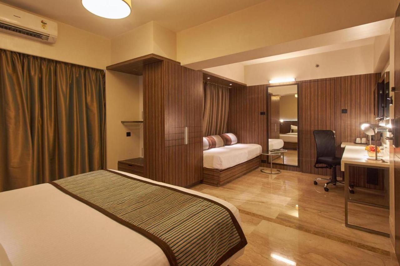 Residency Sarovar Portico Bombaj Exteriér fotografie