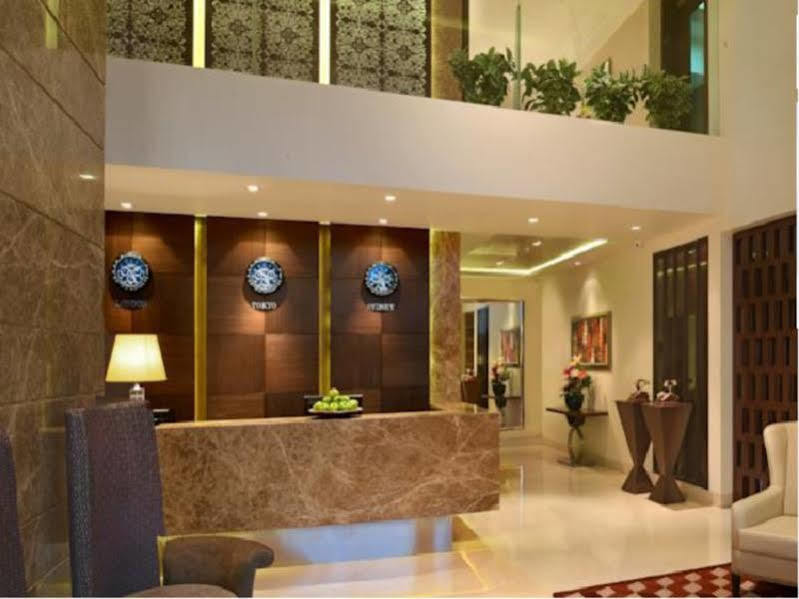 Residency Sarovar Portico Bombaj Exteriér fotografie