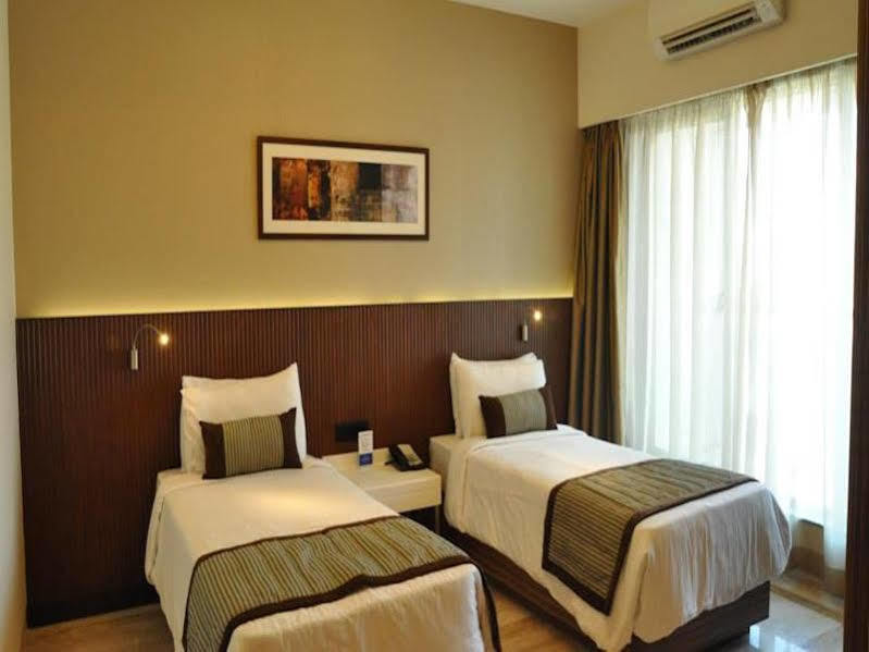 Residency Sarovar Portico Bombaj Exteriér fotografie